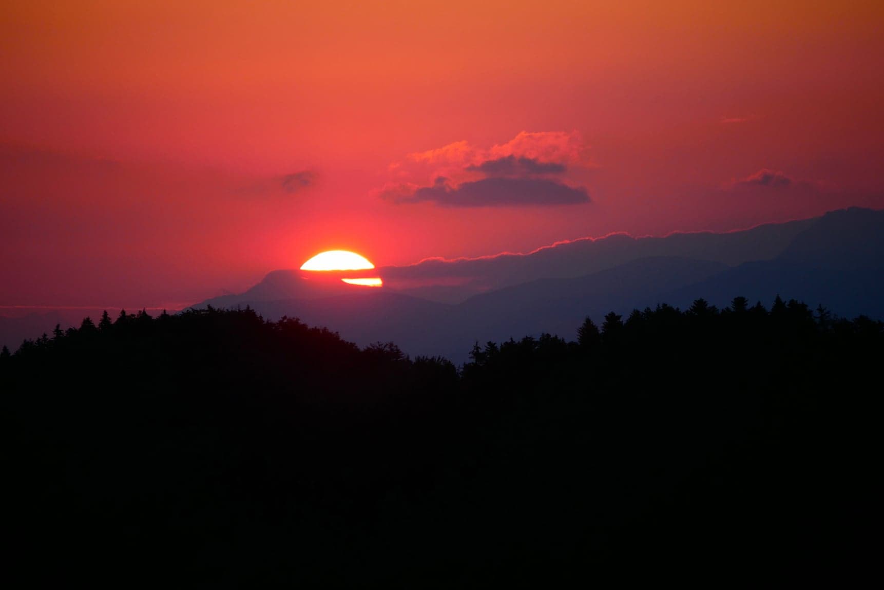Massive sunset over the Belledonne mountains