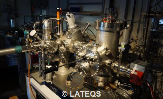 Picture of the very low temperature STM.